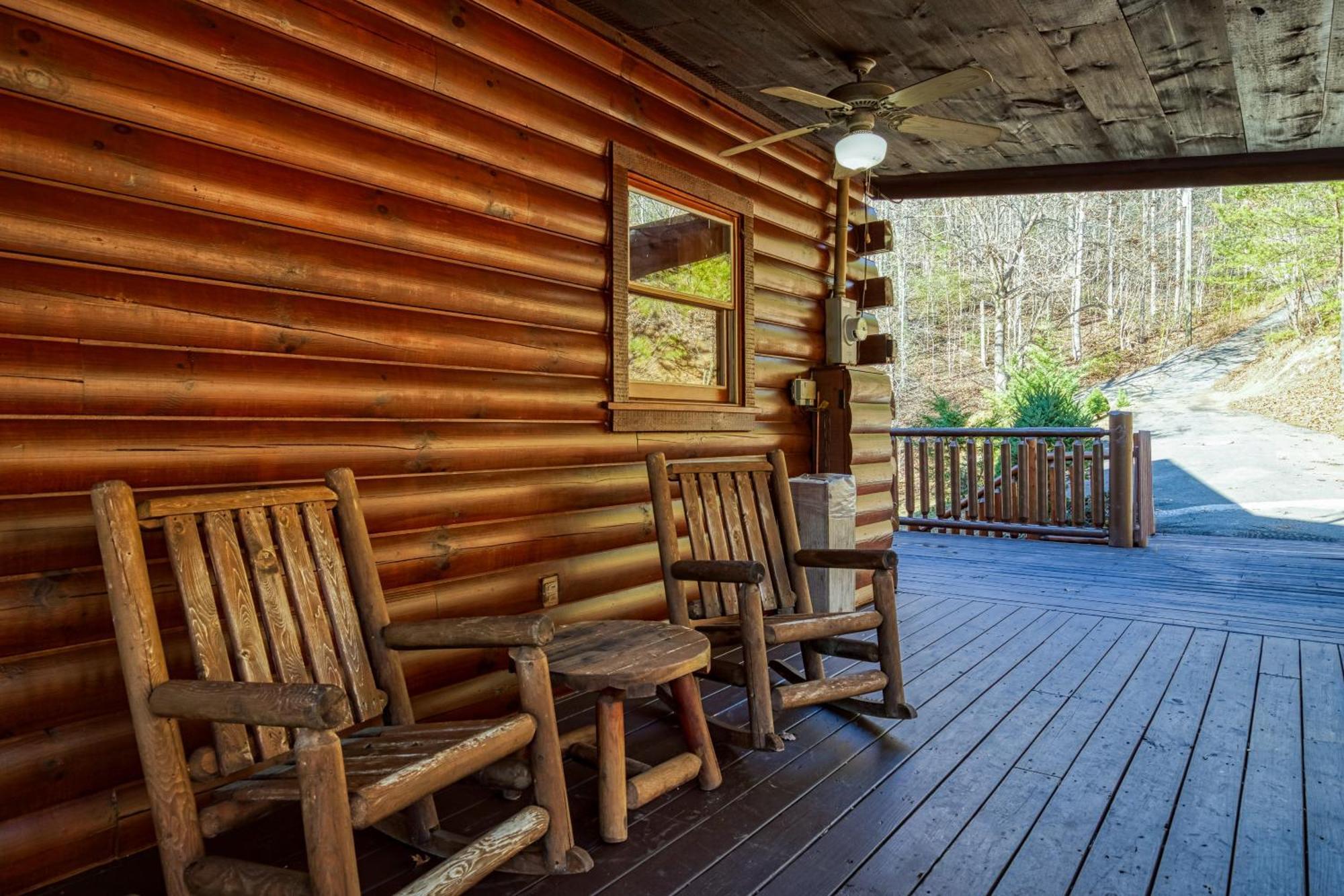 Heavenly Bear, Hot Tub, 1089 Of Free Attraction Tickets For Each Paid Day, Dollywood And More Sevierville Ngoại thất bức ảnh